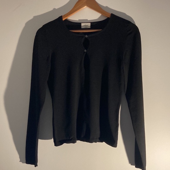 NWOT Knit top - Picture 3 of 3